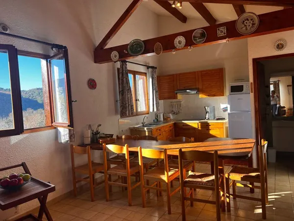 Grande maison T4 lumineuse avec vue panoramique