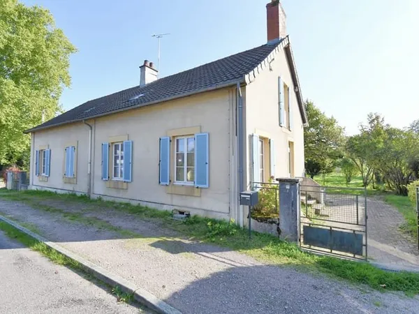 Maison 4 pièces 190 m²