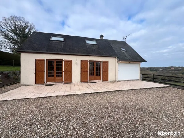 Vue dégagée sur la campagne - 3 chambres