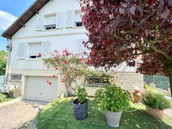 Maison Carrieres Sur Seine 7 pièce(s) 200 m2