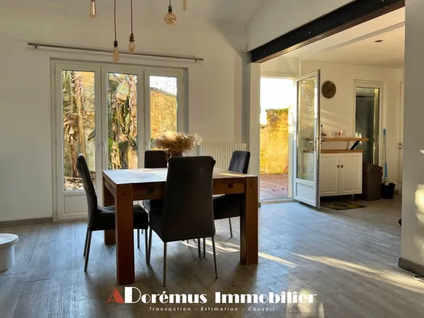MAISON EN PIERRE 2 CHS+BUREAU AVEC JARDINET INTIME
