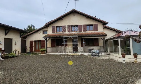 Maison 8 pièces 170 m²