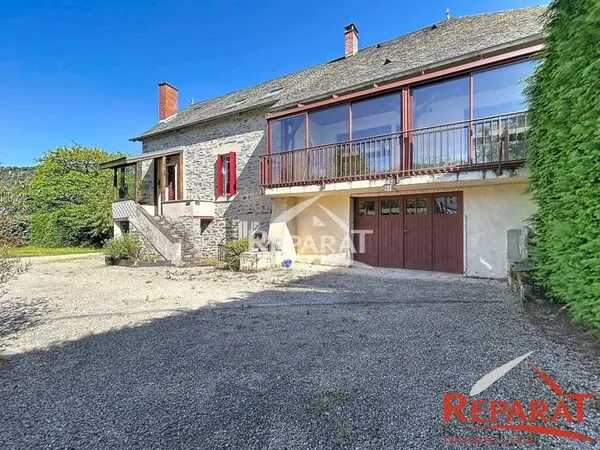 Maison 8 pièces 160 m²