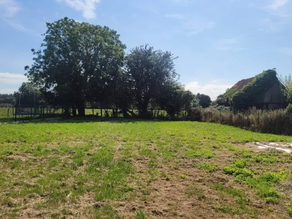 Terrain 1123 m²