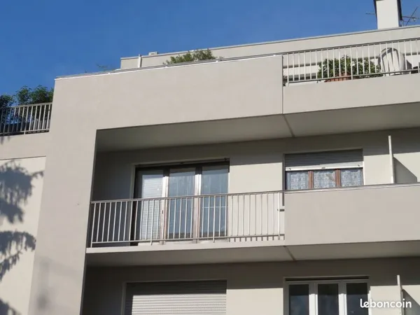 Meublé F1 balcon Bas Rebberg MULHOUSE