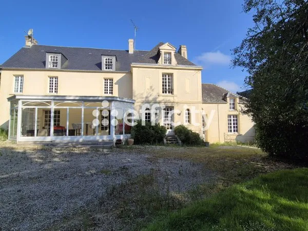 Maison 15 pièces 386 m²