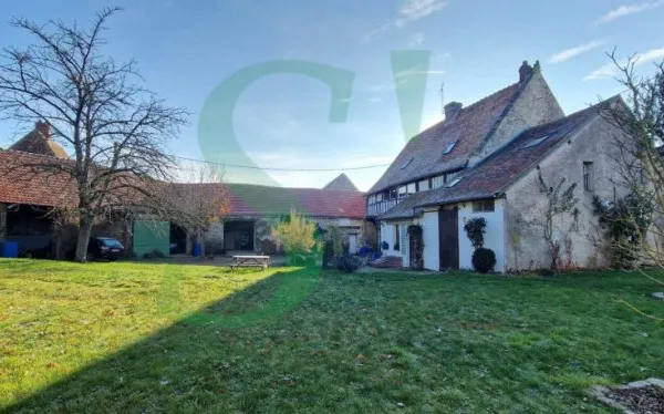 Corps de ferme 8 pièces 261 m²