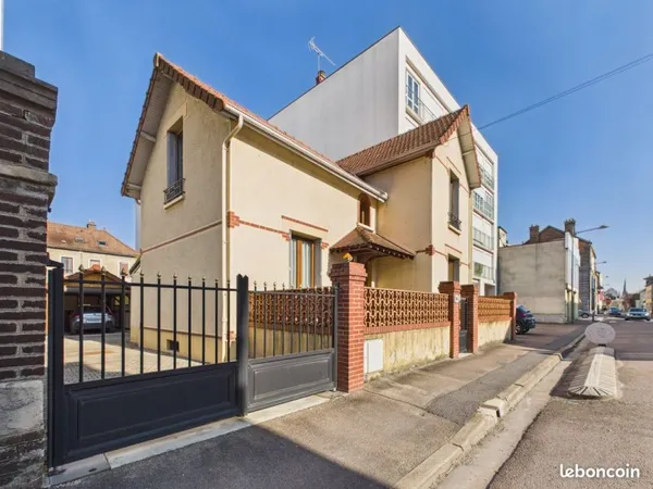 Maison de ville 5 pièces 107 m²