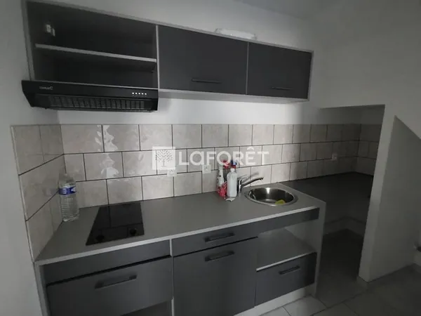 Immeuble Avec 2 Logements ( bail en cours) A Hesdin