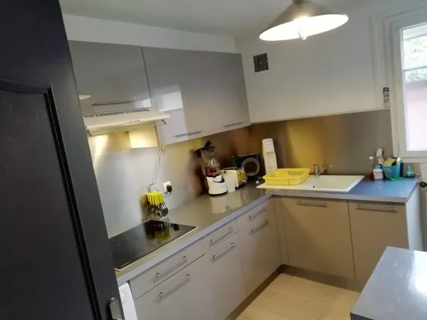 LOURDES quartier hôpital Appartement T3 en excellent état
