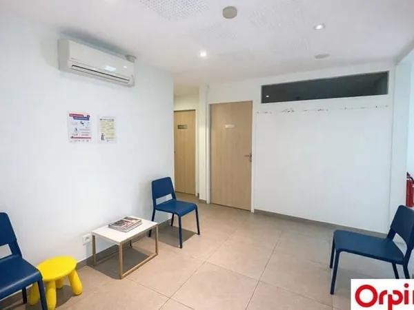 Bureaux 86 m²
