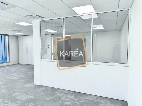 Bureau 57 m²