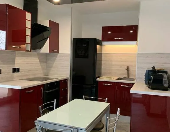 Studio 1 pièce 27 m²