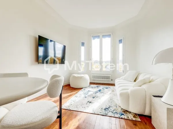 Appartement d'exception 3 pièces Vue dégagée sur la Sein