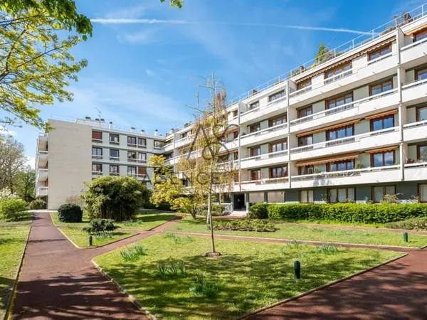 Appartement Chatou - 82 m2 - 4 pièces