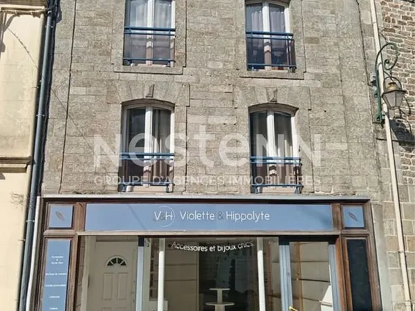Local commercial 35 m² QUESTEMBERT