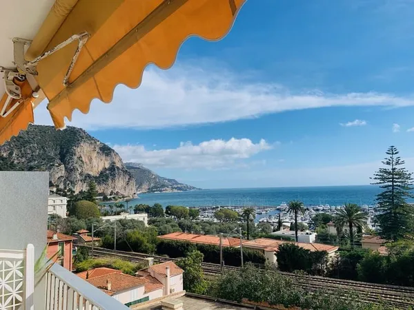 Appartement familial de 105 m2 avec terrasse, 2 parkings , B