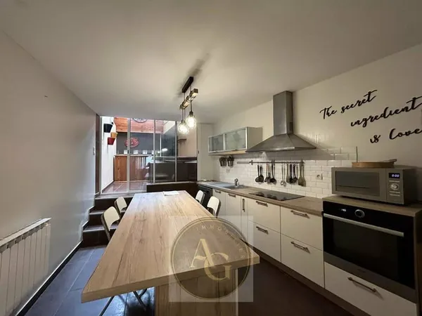 Maison de type 5 avec extérieur à Castelnaudary