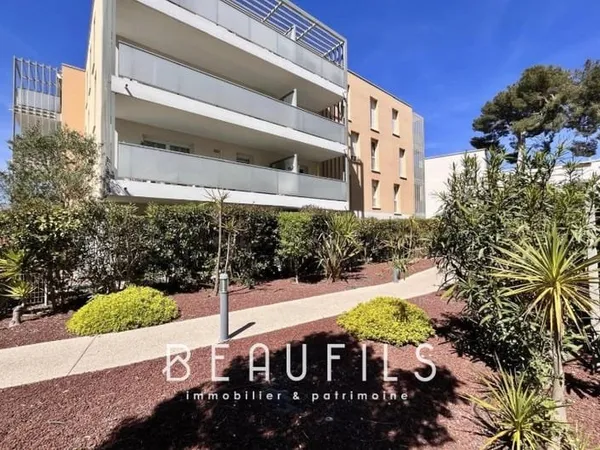 SETE 34200 - APPARTEMENT T4 - 78 m2 - 2 STATIONNEMENTS
