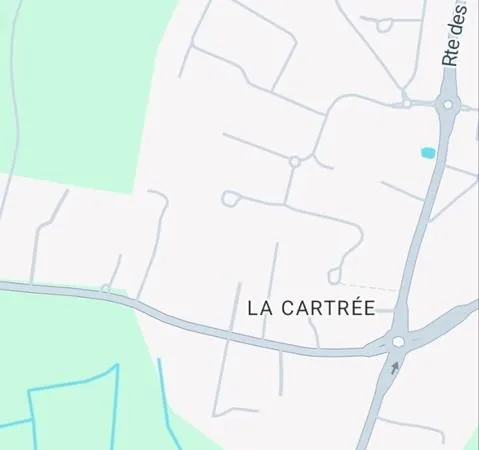 Terrain 1100 m2 constructible et divisable