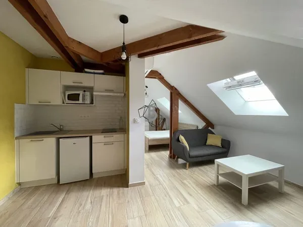 STUDIO MEUBLE - 20m2 - RODEZ