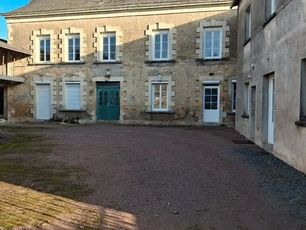 A saisir ensemble immobilier