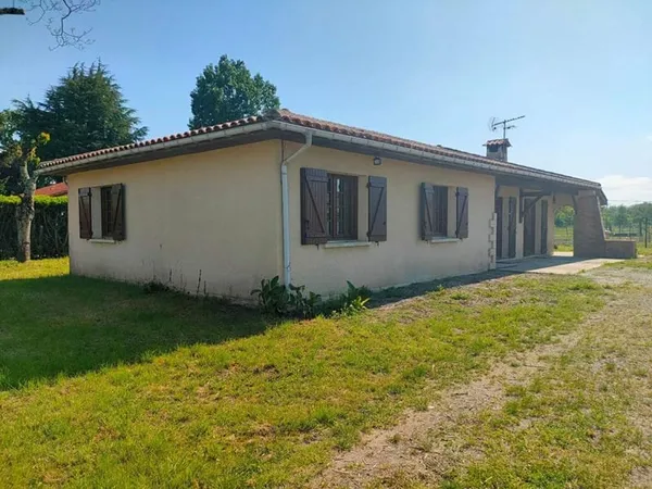 MAISON 120 m² - 6 PIECES - GARAGE 30 m² - TERRAIN 1189 m²