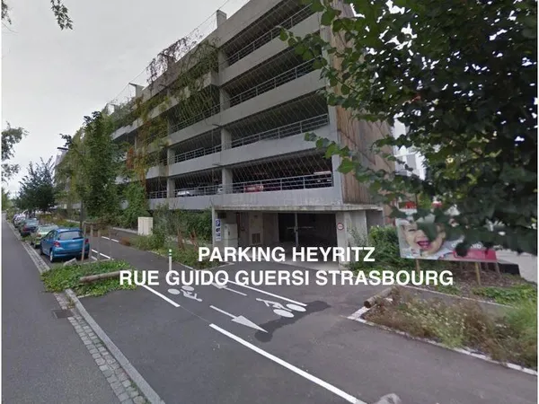 Parking 12 m²
