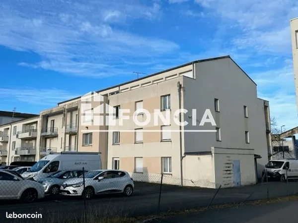 Studio 1 pièce 21 m²