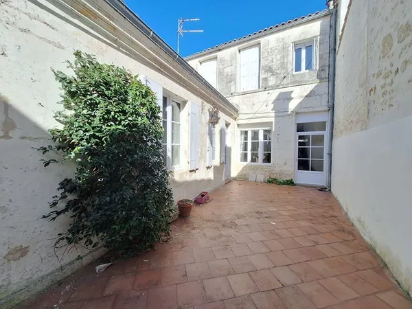 Maison centre ville 5 pièces 150 m2