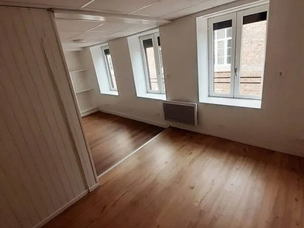 Studio 1 pièce 19 m²