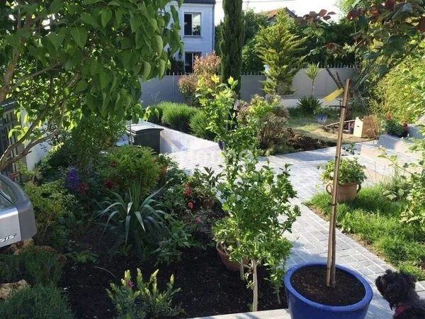 Maison 8 pièces 185 m²