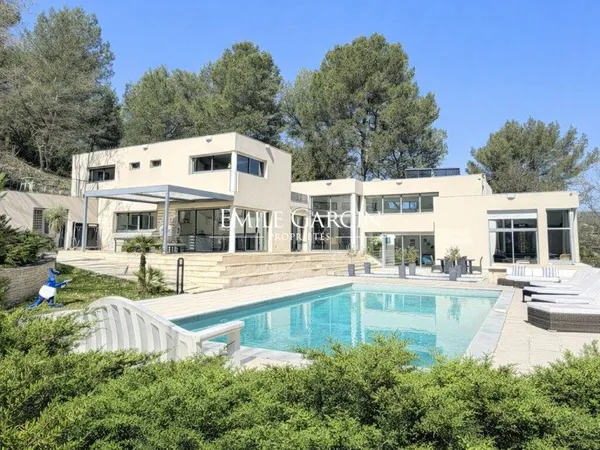 A vendre - Maison contemporaine - Meyreuil