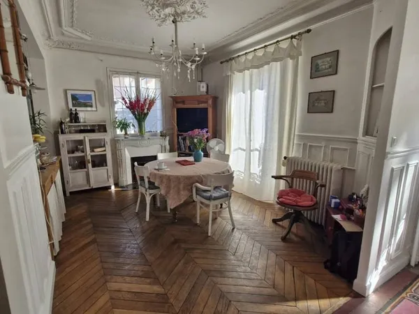 Maison 7 pièces 156 m²