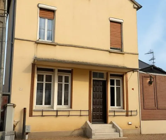Maison de ville 80m2 + dépendance 60m2 à Saint Aubin les Elbeuf