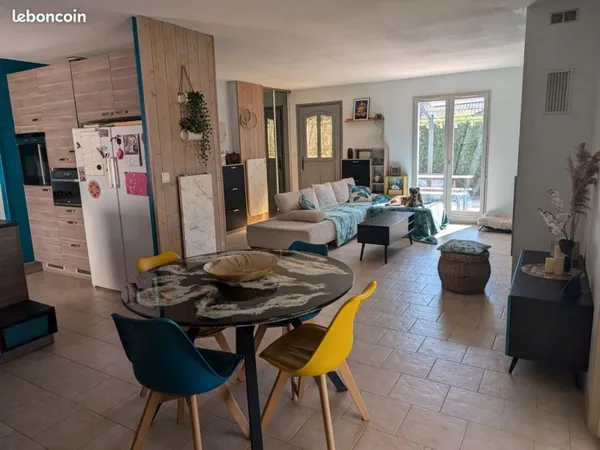 Villa de plein pied 111m2 avec piscine