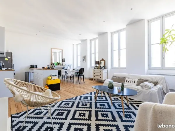 Appartement 4 pièces 90 m²