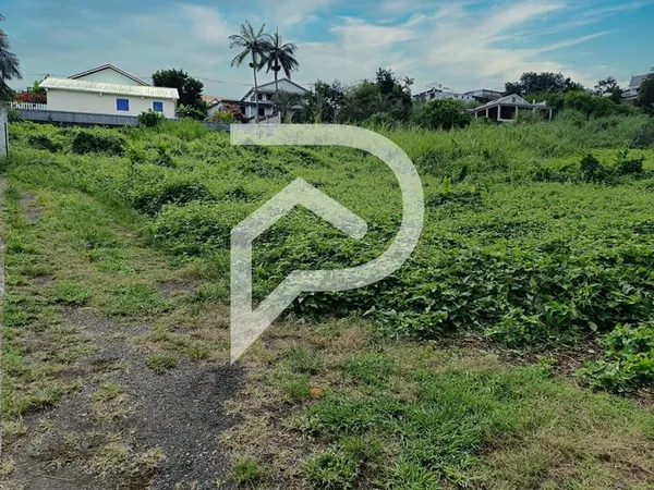 Parcelle à Bâtir de 551m2 à Bras de Pontho