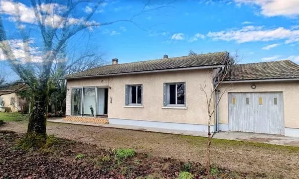 MAISON PLAIN PIED AVEC DEPENDANCE SUR 1hA 2694 M²
