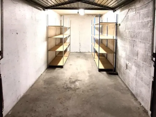 Stationnement Vente Saint-Laurent-du-Var   38000€