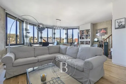 Maison 7 pièces 180 m²
