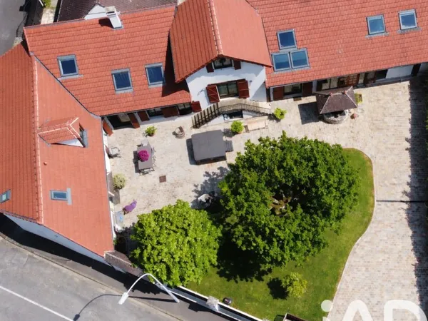 Local commercial 211 m²