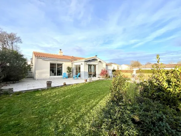 A VENDRE A PONT SAINT MARTIN - MAISON FAMILIALE DE 150 M2 -