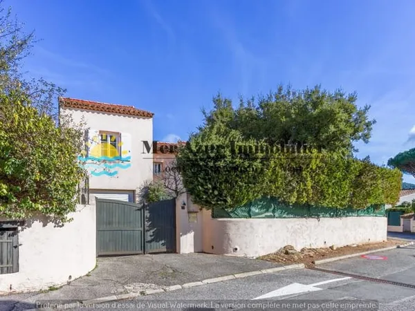 GASSIN - Maison 3 chambres dans lotissement résidentiel