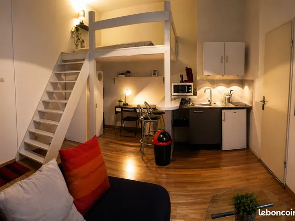 Studio meublé place cauchoise belle prestation