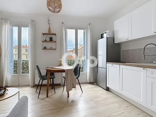 Immeuble de rapport 10 pièces 144 m²