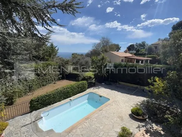 CHARMANTE VILLA À LOUER, TRÈS PROCHE DE MONACO