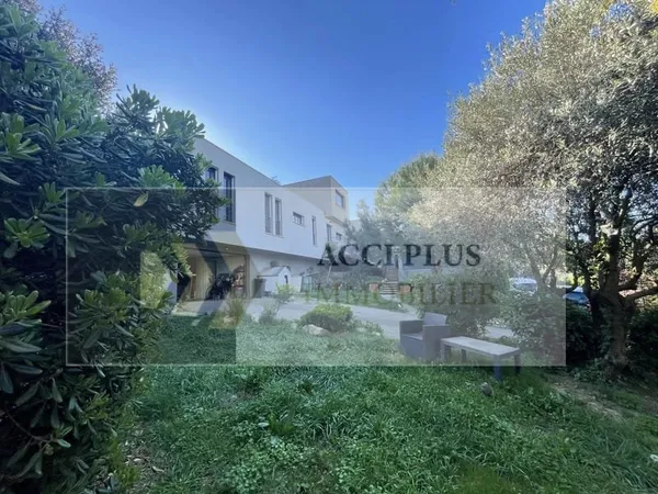 A VENDRE - VILLA 186m² - TERRAIN ARBORE ET PISCINE