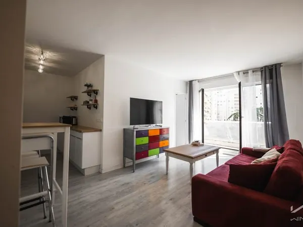 EXCLUSIVITÉ Une parenthèse de lumière au dernier étage Boulogne Sud