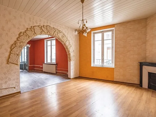 A VENDRE - SECTEUR CERNAY - MAISON IMMEUBLE A RENOVER